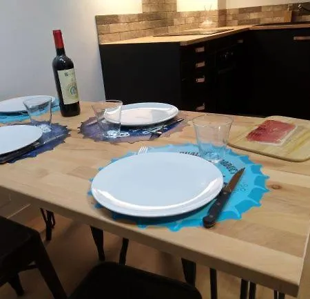 Apartamento Lumineux Historique De Saint-esprit *